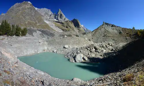 Se promener encordés sur un glacier à 3000 m